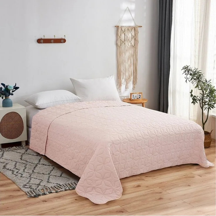 Bestlivings Tagesdecke 220x240 cm, mit Steppung in diversen Designs