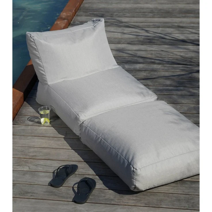 mokebo Sitzsack Der Summerdream (für drinnen & draußen), Bean Bag Outdoor, Sitzsack für deinen Balkon, Gartenliege in Lichtgrau – Bild 4
