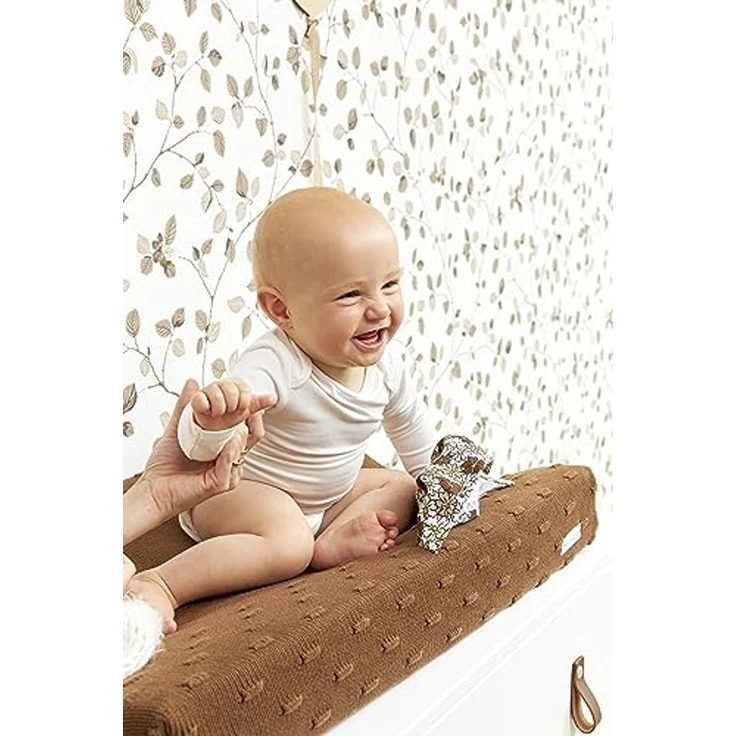 MEYCO Baby Knots Wickelauflagenbezug (weich und hautfreundlich, aus 100% Baumwolle, waschbar, einfache Pflege, trocknergeeignet, Größe: 50x70 cm), Schokolade – Bild 3