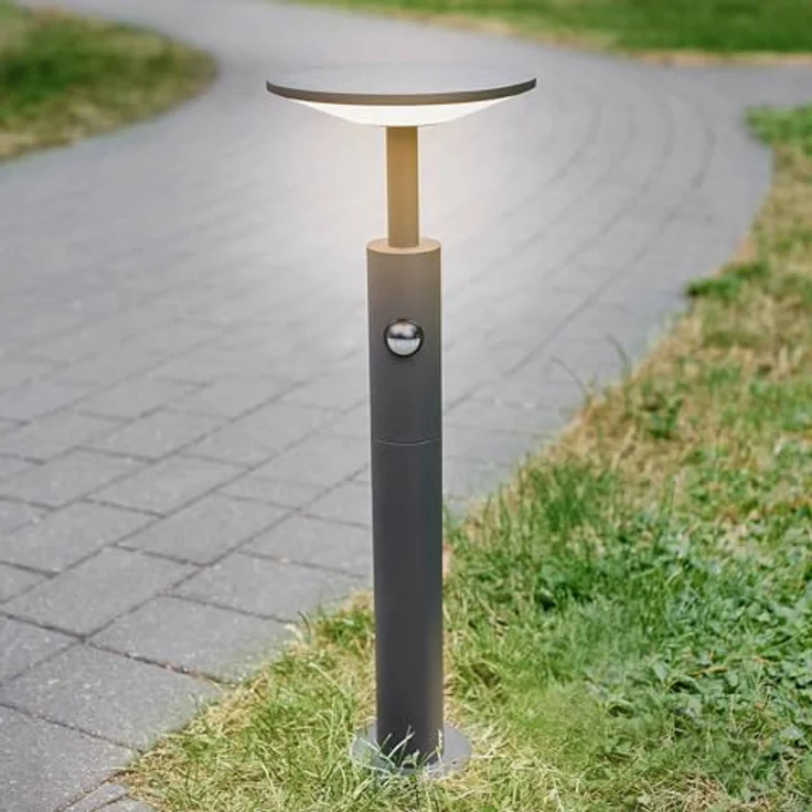 Lucande Außen-Stehlampe Fenia, LED 13 W gesamt, warmweiß – Bild 4