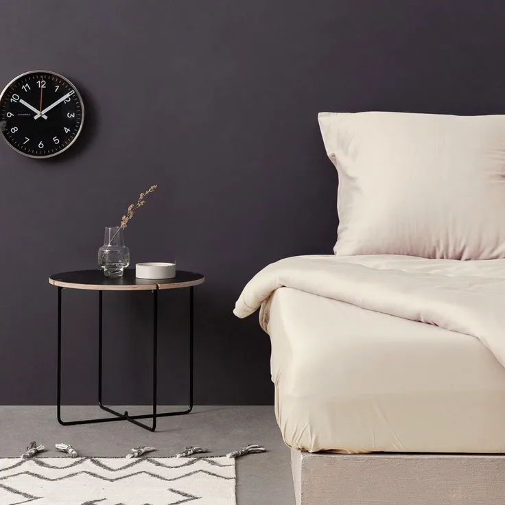 L'essentiel Maison 'De Cream' Satin-Spannbettlaken (King) (FR) (IT) (ES) (DE), Creme, 200+30 x 160 cm