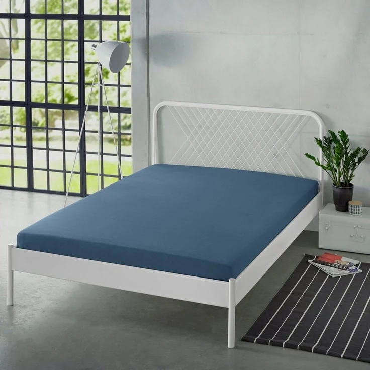Erwin Müller 'Freising' Spannbettlaken, Gummizug: Rundumgummi, 1 Stück, Elasthan-Jersey-Stretch Uni, Rauchblau, Spannbettlaken - 80x200 cm - 80x220 cm – Bild 3