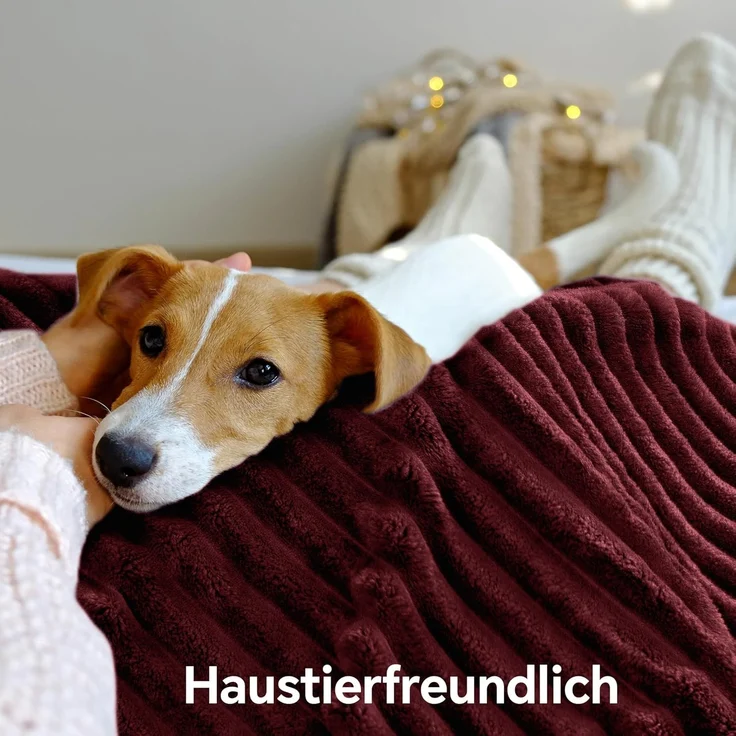 BEDELITE Kuscheldecke Flauschig Decke Groß - Dicke XXL Sherpa Decken Rot 220x240 für Bett, warme Cord Kuscheldecken Burgunderrot weiche Fleecedecke Wohndecke als Tagesdecke für Schlafzimmer – Bild 5