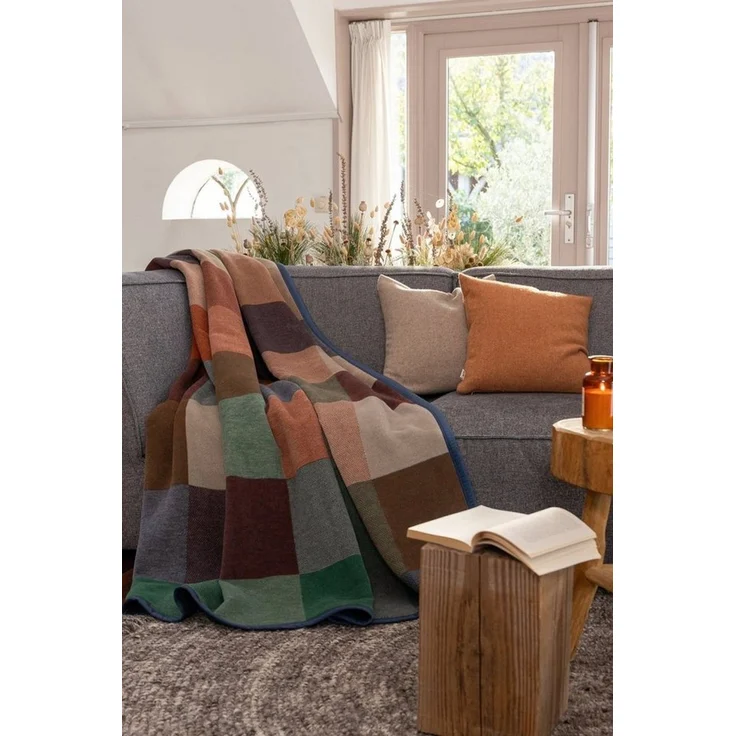 Wohndecke Pure Cotton Karo grün, karierte Baumwolldecke in 150x200 cm, Biederlack, Made in Germany, nachhaltig produziert – Bild 2