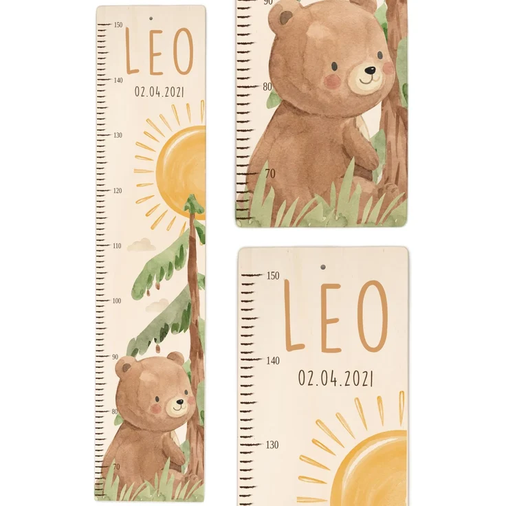 Kidsmood - Personalisierte Messlatte Kinder aus Holz – Hochwertige Messleiste & Wand-Deko für Baby- & Kinderzimmer mit liebevollem Bär im Wald – Tolles Taufgeschenk & zur Geburt- - Skala 65-140cm