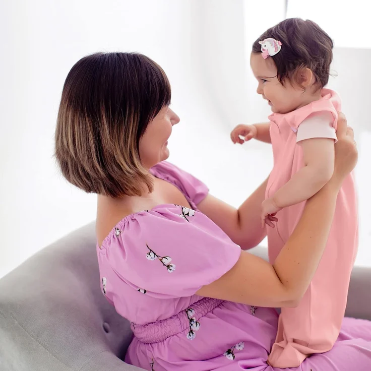 Mama Cheetah Baby Schlafsack 2,5 TOG, Bio-Baumwolle Baby tragbare Decke mit Zwei-Wege-Reißverschluss, Swaddle Übergang Baby Schlafsack für Neugeborene Säugling Kleinkind Junge Mädchen, 6-12 Monate – Bild 9