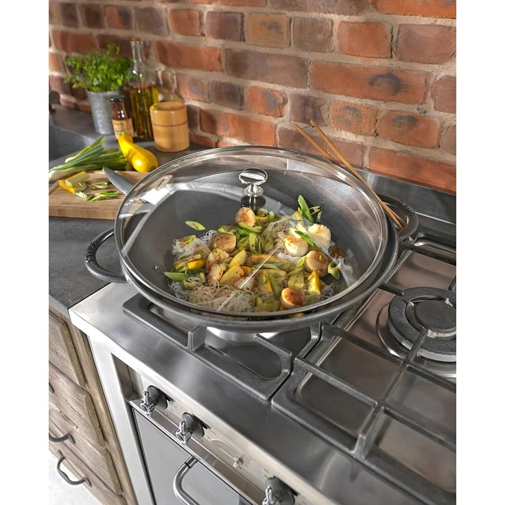 Staub Specialities Wok mit Glasdeckel 37 cm, Gusseisen – Bild 5