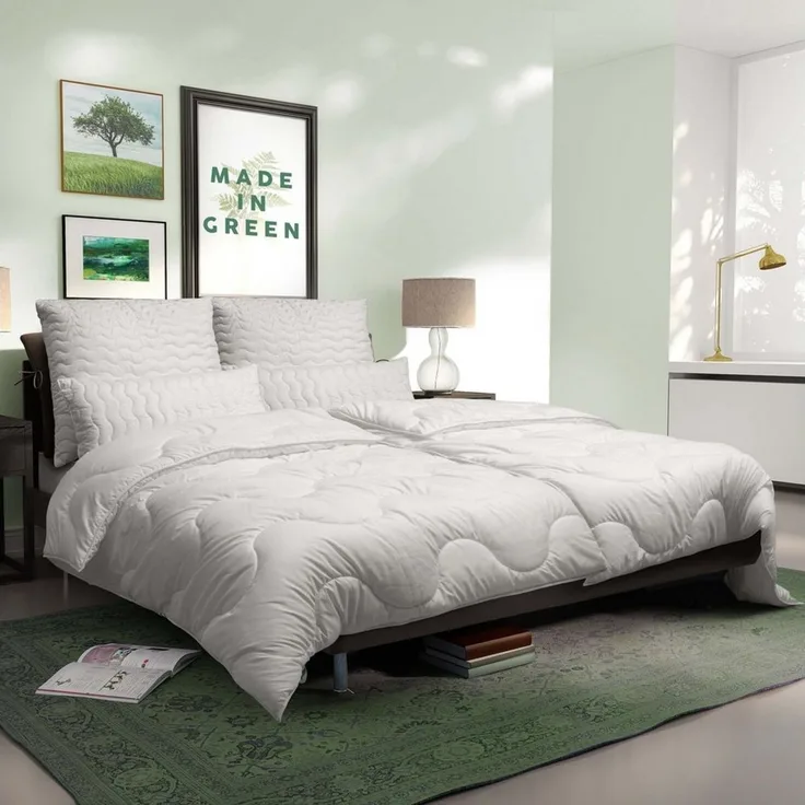 John Cotton Microfaserbettdecke Julia, Bettdecken für Sommer und Winter, Füllung: Polyester, Bezug: 100% Polyester, Bettdecke 135x200 cm, 155x220 cm, Made in Green, Decke