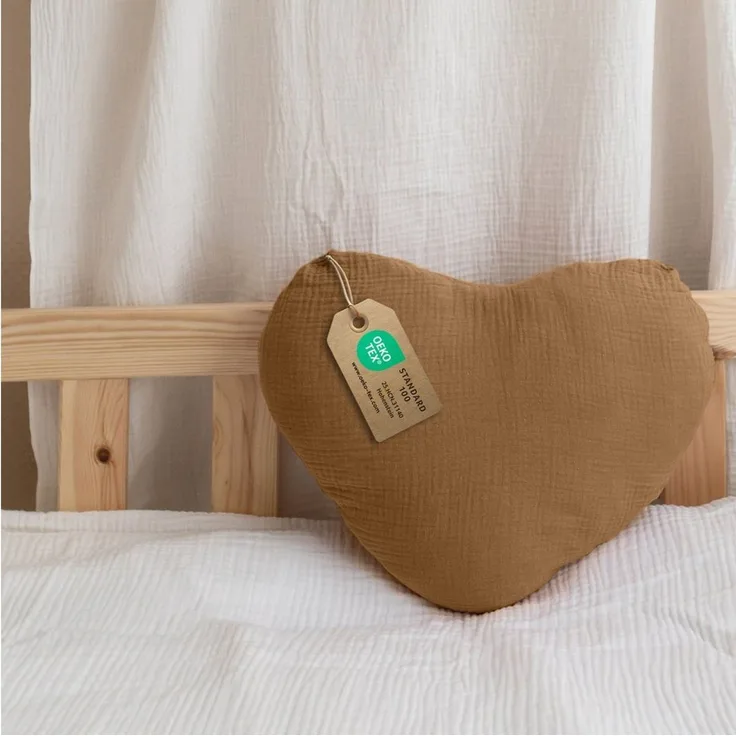 lilimaus Dekokissen Kuschelkissen Herz & Stern aus Musselin fürs Kinderzimmer, Kuschelkissen mit oder ohne Flatter - passend zu unserer Bettwäsche