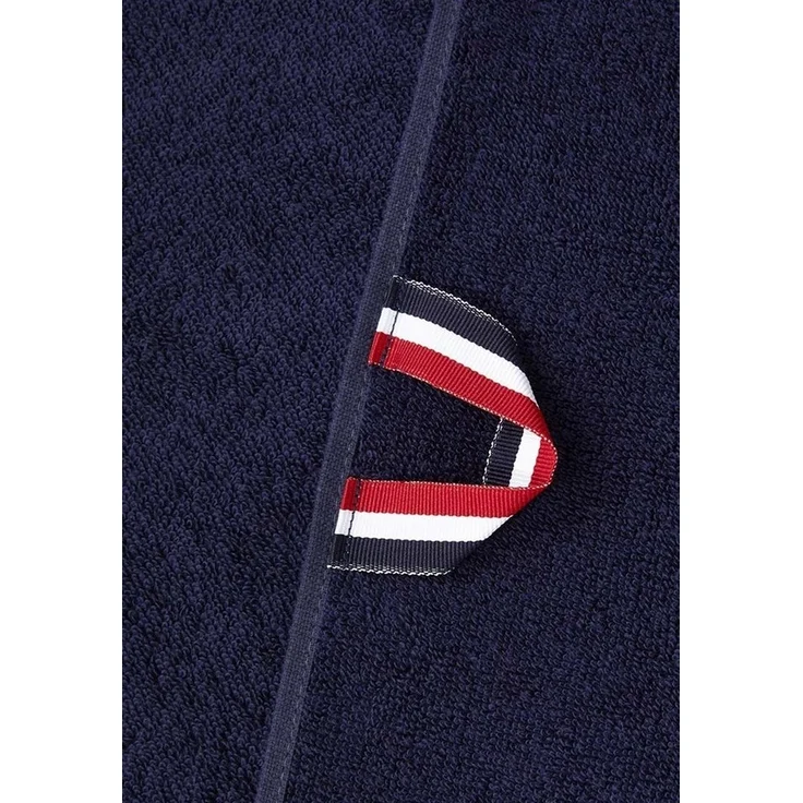 Lacoste Duschtuch L CASUAL, (1-St), mit Aufnähern – Bild 3