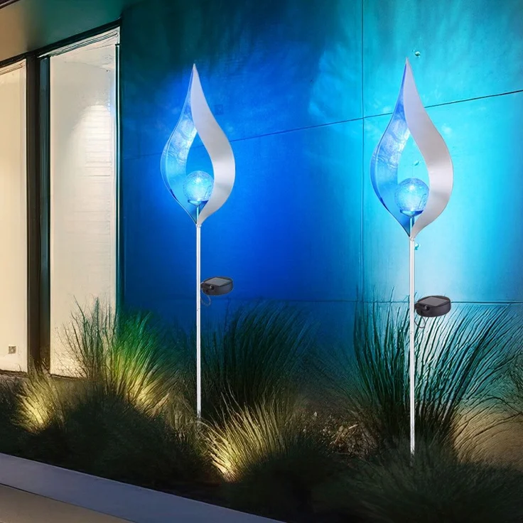 LED Solar-Steckleuchte, silber-blau, Flammen-Optik, H 90 cm – Bild 3