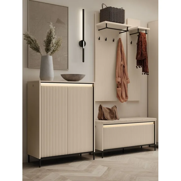 Compleo Garderoben-Set FLORE mit Sitzbank, Schuhschrank und LED-Beleuchtung für den Flur, Sandbeige, geriffelte Front, weich gepolstert, platzsparend