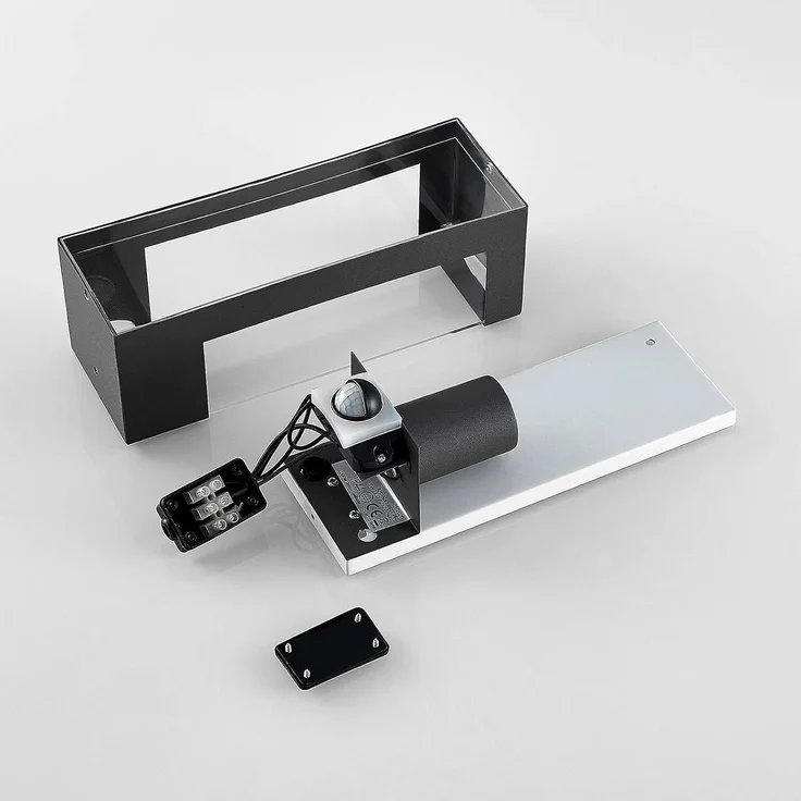 Lindby Außen-Wandleuchte Tilian, Edelstahl Alu IP44mit Bewegungsmelder, 1 x 15 W LED – Bild 9