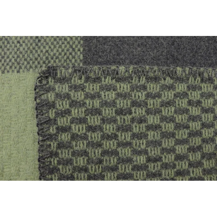 Wohndecke Plaid Frame green, Biederlack, exquisite Kuscheldecke aus reiner Merinowolle – Bild 4
