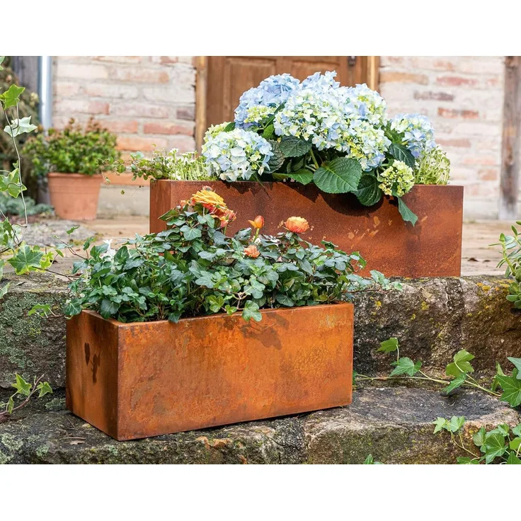 Dekoleidenschaft Blumenkasten aus Metall in Rost Optik, Blumenkasten, Pflanzkübel, Pflanzcontainer (2 St, im Set), aus Metall in Rost Optik, Pflanzkasten eckig, Pflanzkübel, Hochbeet