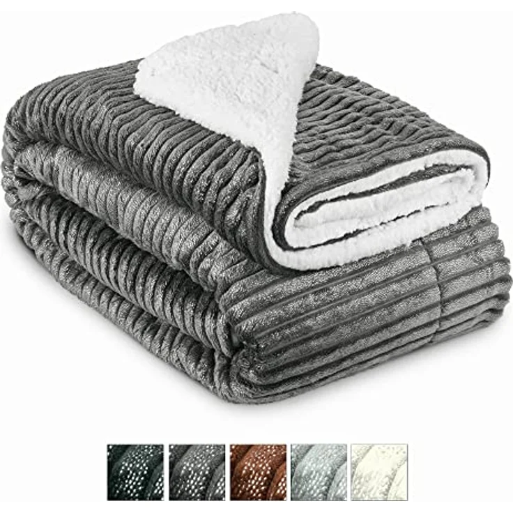Beautissu Elisa Kuscheldecke, Anthrazit, 150x200 cm, aus 100% Mikrofaser Polyester, Pflegeleicht und Hautfreundlich mit Glitzereffekt – Bild 1
