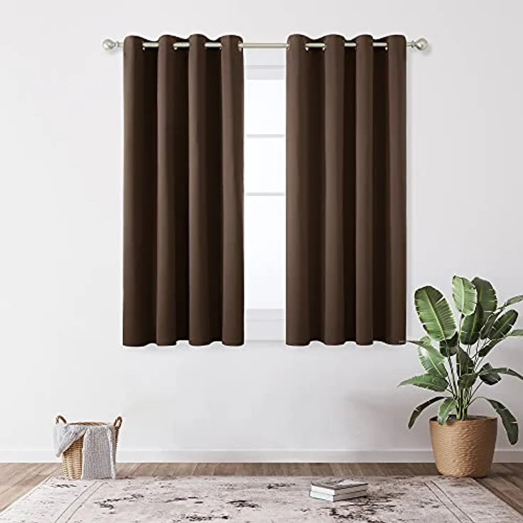 Deconovo Blickdicht Gardinen mit Ösen für Schlafzimmer Thermogardine Kälteschutz Vorhang, 138x117 cm(HöhexBreite), Braun, 2er Set – Bild 5