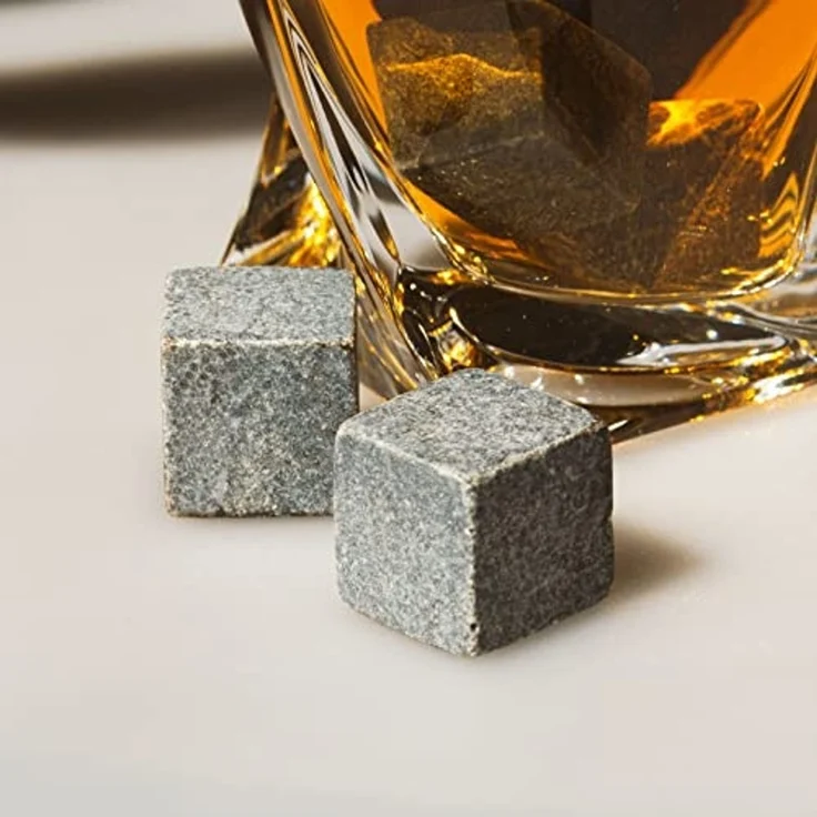 Thumbs Up Gläser-Set Whisky Gläser - Twisted (2er Set) inkl. 2 ice rocks (Kühlsteine) – Bild 3