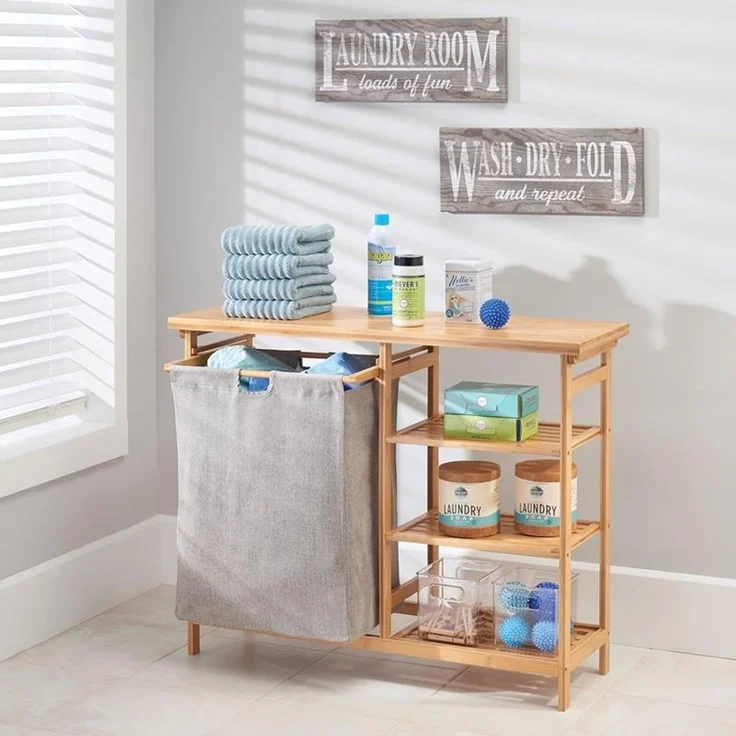 mDesign Badregal mit Wäschesammler Regal Organizer Wäschebahälter Bambus – Bild 6