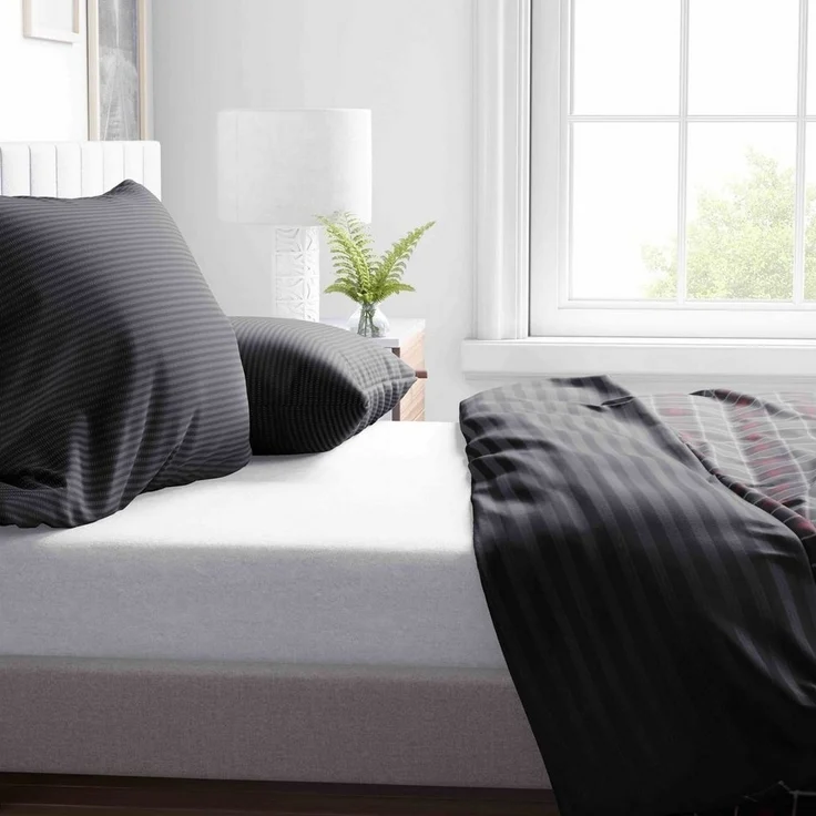 Leonado Vicenti Bettwäsche Baumwolle 135x200, 155x200, 155x220, 200x200, 200x220, 240x220, Renforcé, 3 teilig, Gestreift grau bordeaux mit Reißverschluss – Bild 2