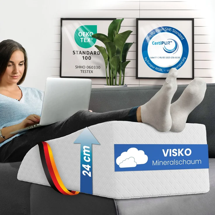 ELONEO Beinhochlagerungskissen aus Memory Foam, Beinkissen zur Entlastung, Lagerungskissen mit abnehmbaren Bezug, 62x40x24cm, weiß – Bild 1