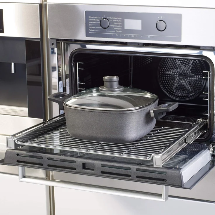 Woll Servierpfanne Nowo Titanium 28 x 28 cm/ H: 7 cm Guss-Alu Viereckpfanne Sicherheitsglasdeckel nicht induktionsgeeignet Alle Herdarten (ausgenommen Induktion) ofenfest bis 250 °C & spülmaschinenfest – Bild 2