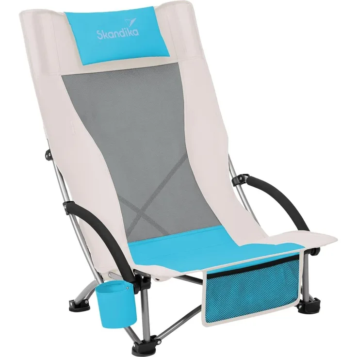 Skandika Strand Klappstuhl Beach | Bequemer Strandstuhl mit atmungsaktivem Mesh, Getränkehalter, niedrig, leicht zu transportieren, max. 136 kg | Faltbarer Campingstuhl, Liegestuhl (beige/türkis)