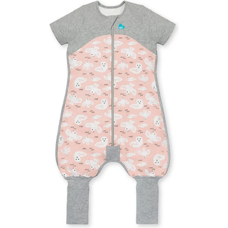 Love To Dream Schlafsack mit Füßen, 12-24 Monate, idealer Stoff für milde Temperaturen (18-24°C), statt Bettdecke, Schlafanzug Baby Winter, Babyschlafsack, Rosa – Bild 1