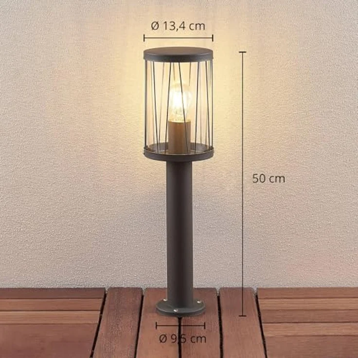 Lindby Außenleuchte Yonan, spritzwassergeschützt in Schwarz, Edelstahl, 1-flammig, E27, Wegeleuchte Pollerleuchte Sockelleuchte – Bild 4