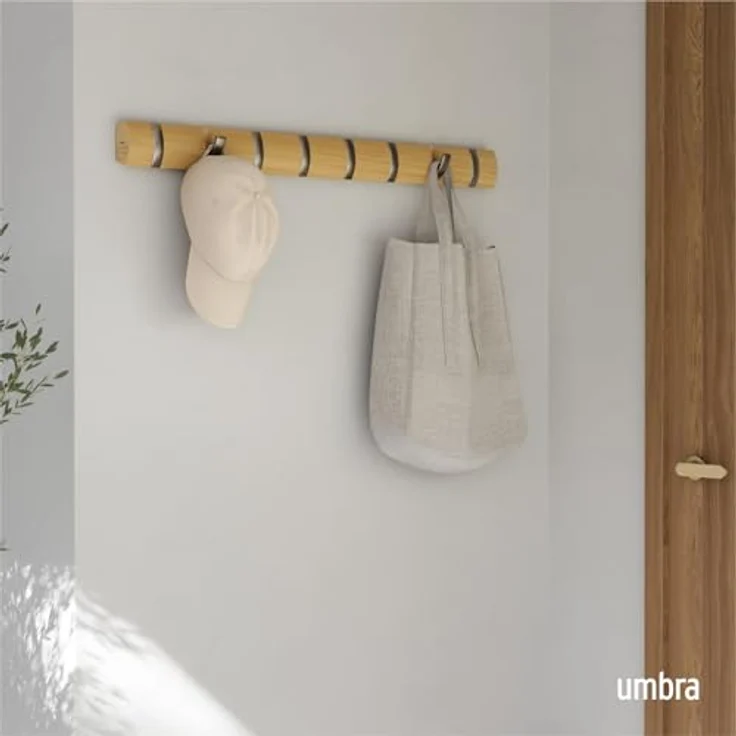 Umbra Flip 8 Garderobenhaken – Moderne, Schlichte und Platzsparende Garderobenleiste mit 8 Beweglichen Haken für Jacken, Mäntel, Schals, Handtaschen und Mehr, Natur – Bild 3