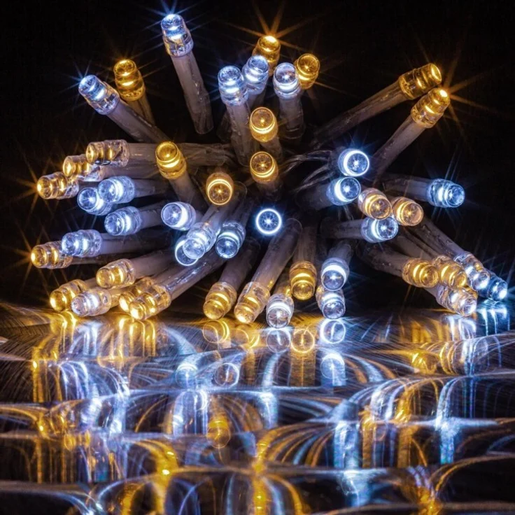 VOLTRONIC® Eisregen Lichterkette, innen und außen, IP44, Größen- und Farbwahl, 600 LEDs, warmweiß / kaltweiß – Bild 2