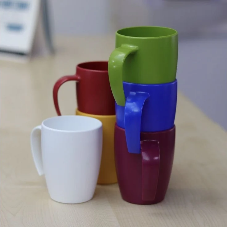Ornamin Becher Kaffeebecher mit ergonomischem Henkel, Kunststoff, BPA-frei l Stapelbar l Made in Germany – Bild 3