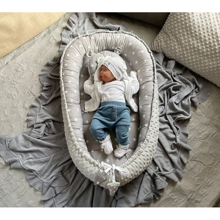 Loolay Bettnestchen MINKY/ Baumwolle BABYNEST Babykokon Geschenk Babyaustattung SETS, (MUSTER: Sterne GRAU/ MINKY Grau, SOLO oder im SETS, 2-tlg, PREMIUM BABYGESCHENK Neugeborene Nestchen, Babynestchen, Reisebett), LOOLAY® - 100% Europäische Stoffe und... – Bild 5