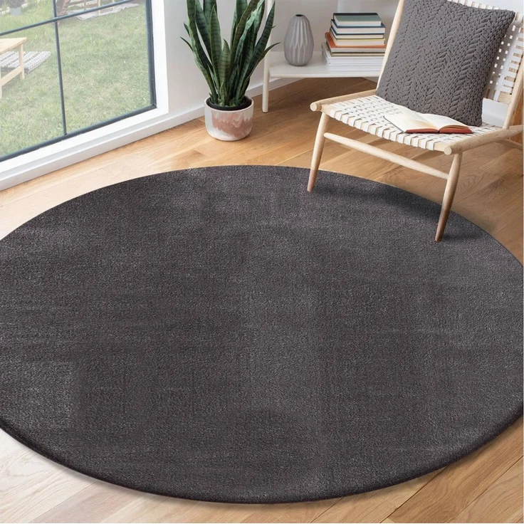 the carpet Relax Moderner Flauschiger Kurzflor Teppich, Anti-Rutsch Unterseite, Waschbar bis 30 Grad, Super Soft, Felloptik, Anthrazit, 200x200 cm Rund – Bild 1
