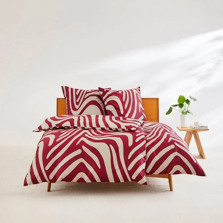 s.Oliver Bettwäsche Satinbettwäsche s.Oliver, Mako-Satin, 2 teilig, im angesagten Trenddesign – Bild 1
