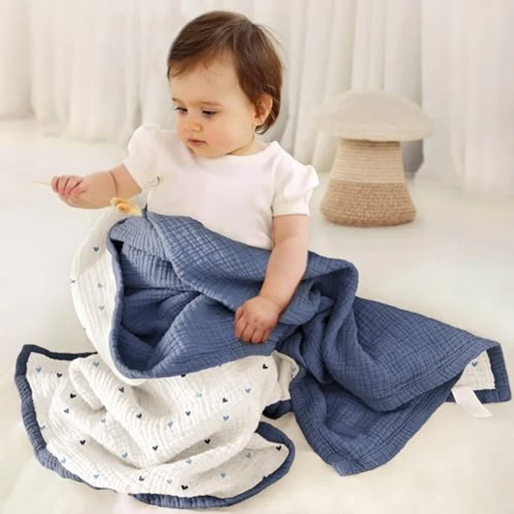 lulumoon Musselin-Babydecke – Baumwoll-Steppdecken für Kleinkinder – wendbare Kinderbettdecke für Babys, Jungen und Mädchen, 120x120 cm (Blau) – Bild 9
