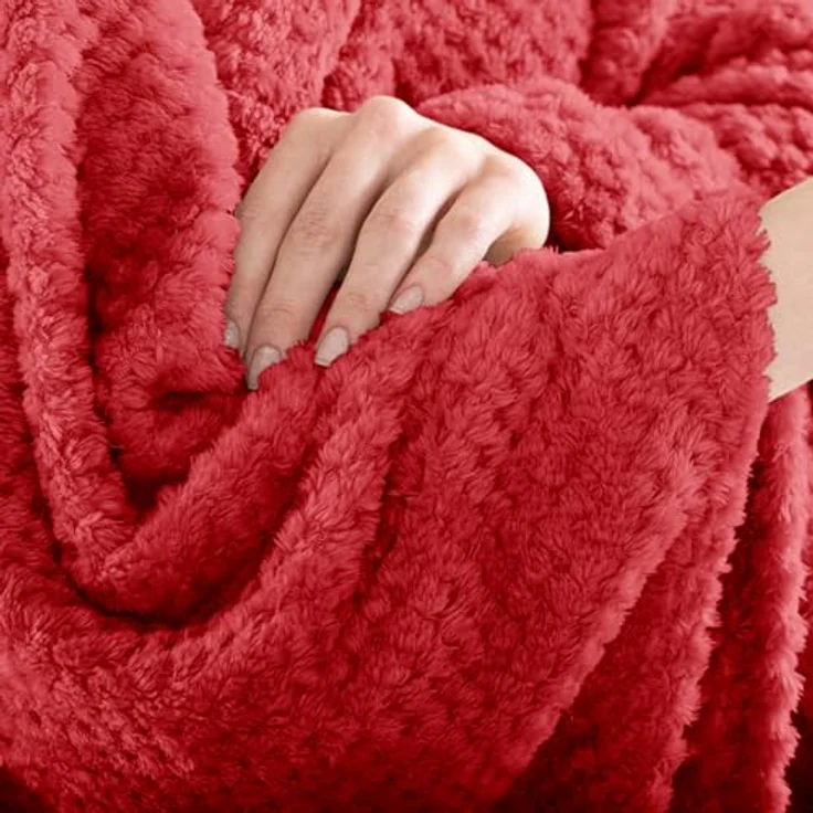 DecoKing Kuscheldecke 70x150 cm rot Decke Microfaser Wohndecke Tagesdecke Fleece weich sanft kuschelig skandinavischer Stil Henry – Bild 7