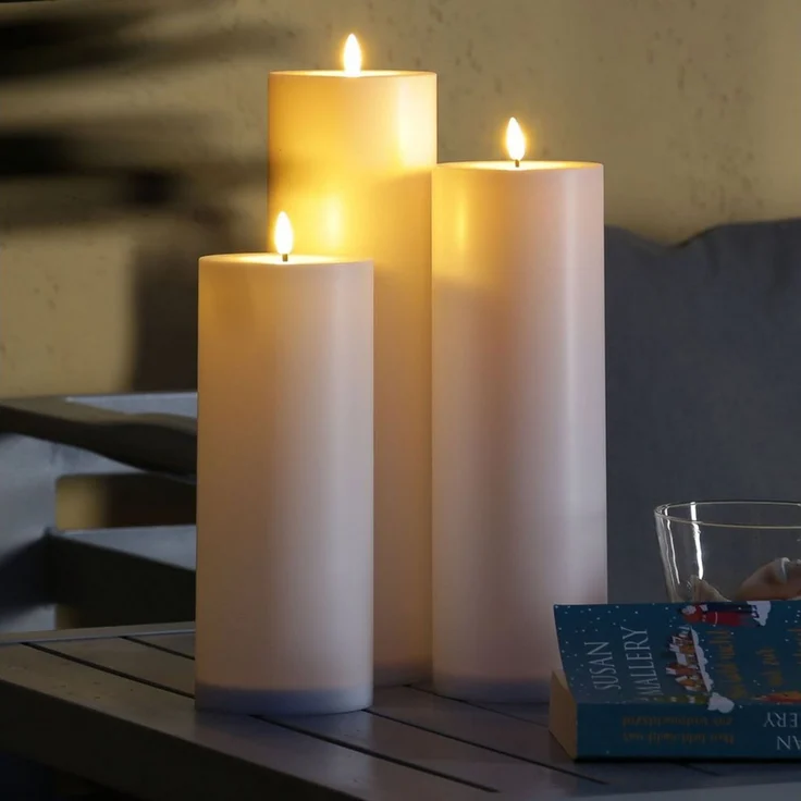 MARELIDA LED-Kerze XXL LED Kerze für Außen Outdoorkerze H: 32,5cm D: 10cm Timer Sensor, LED Classic, warmweiß (2100K bis 3000K) – Bild 3