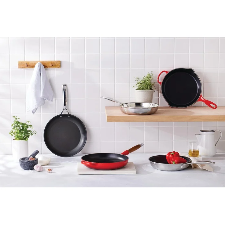 Le Creuset Signature Gusseisen Brat- / Servier-Pfanne 26 cm hoch Kirschrot – Bild 6