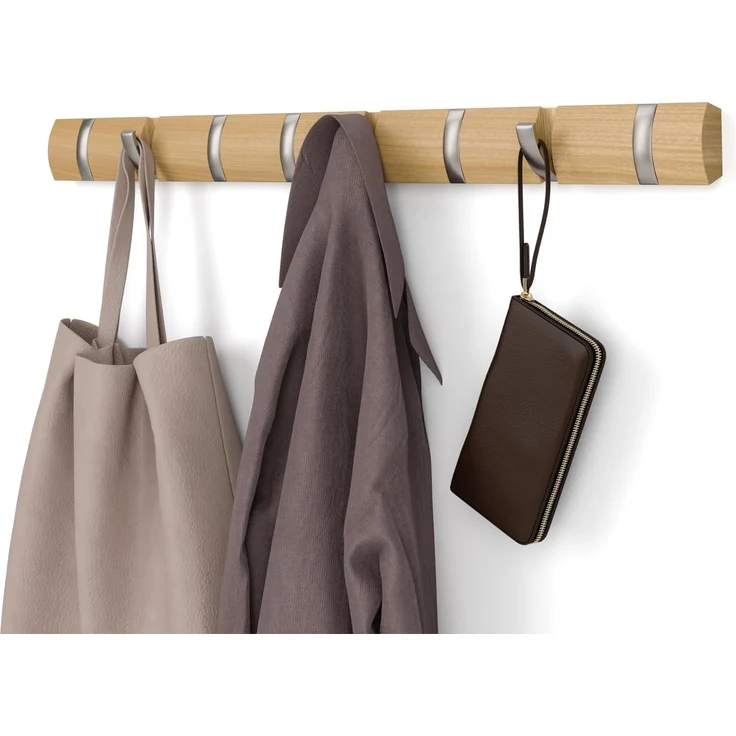 Umbra Flip 8 Garderobenhaken – Moderne, Schlichte und Platzsparende Garderobenleiste mit 8 Beweglichen Haken für Jacken, Mäntel, Schals, Handtaschen und Mehr, Natur – Bild 1
