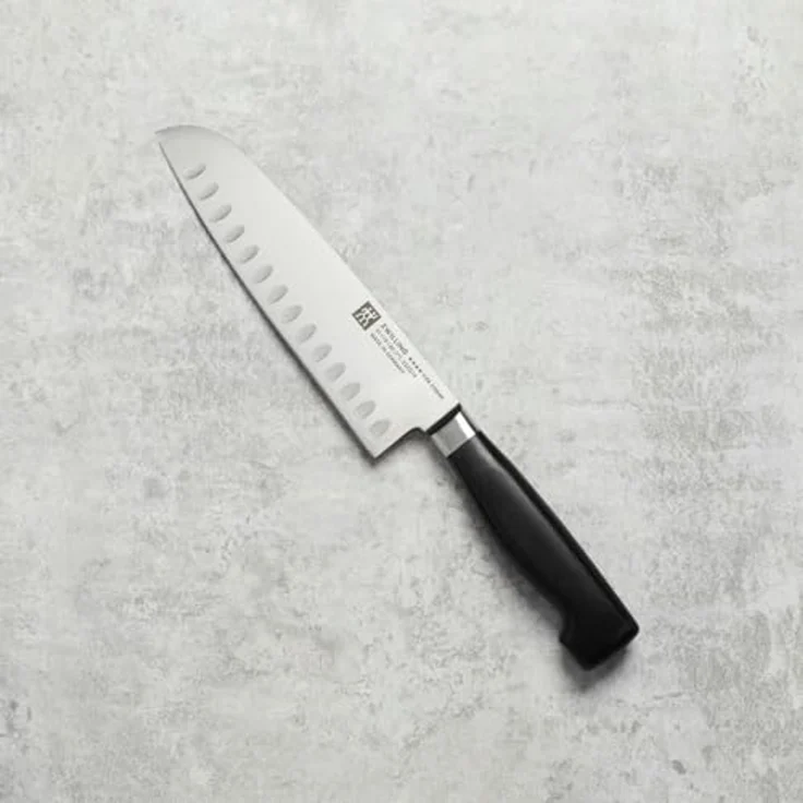 ZWILLING **** VIER STERNE Santoku mit Kullen 18 cm, Kullenschliff – Bild 3