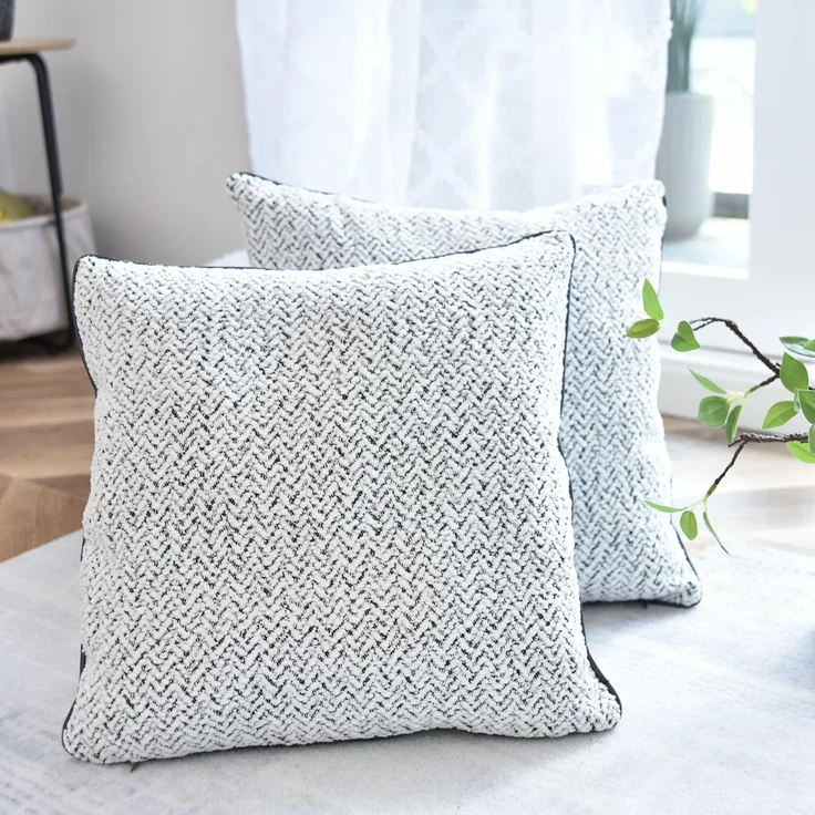 Gardinenbox Dekokissen, Chenille Bouclé-Optik Schwarzer Paspelierung 2023330K – Bild 4
