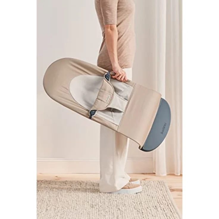 BabyBjörn Balance Soft Gewebte Wippe - Khaki Beige – Bild 7
