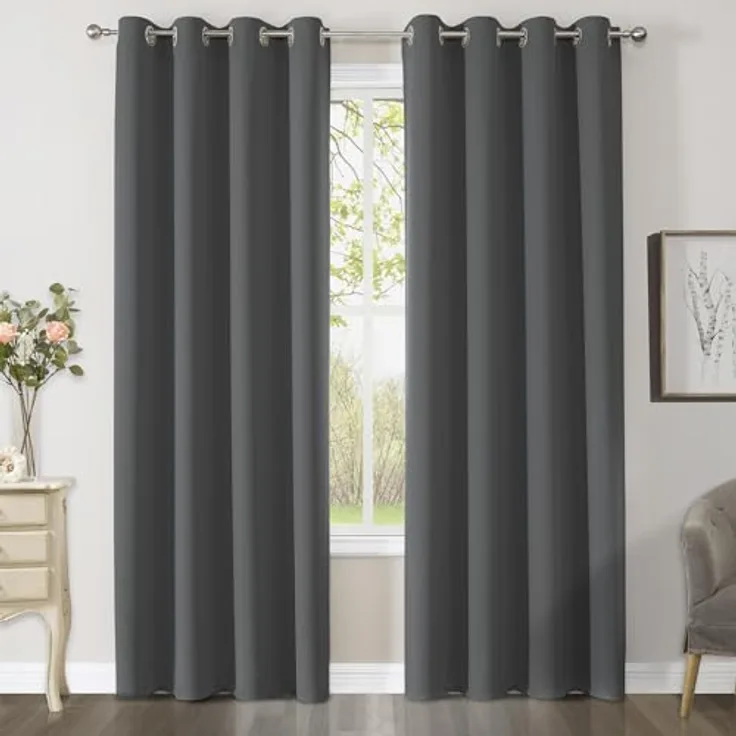 CUCRAF Thermovorhang Kälteschutz Verdunklungsvorhänge 2er Set H245 x B140 cm Gardinen mit Ösen Dunkelgrau Vorhang Blickdicht, Weich und Langlebig Schallschutz Vorhang für Schlafzimmer Wohnzimmer