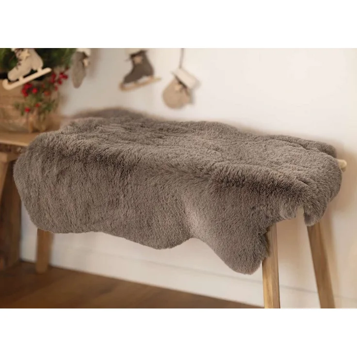 Dekoleidenschaft Fellteppich "Taupe" Kunstfell 90x60 cm grau-braun, Dekofell, Teppich, Stuhlauflage, künstliches Lammfell