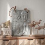 K&L Wall Art Wanddekoobjekt Buddha Wandskulptur Steinoptik asiatische Feng Shui Deko 3D Wandfigur (Buddha Wandbild), mit Seilaufhängung
