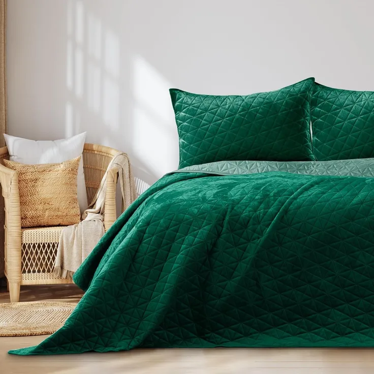 AmeliaHome Tagesdecke 240x260 cm grün zweiseitig Steppung Velvet Samt Laila