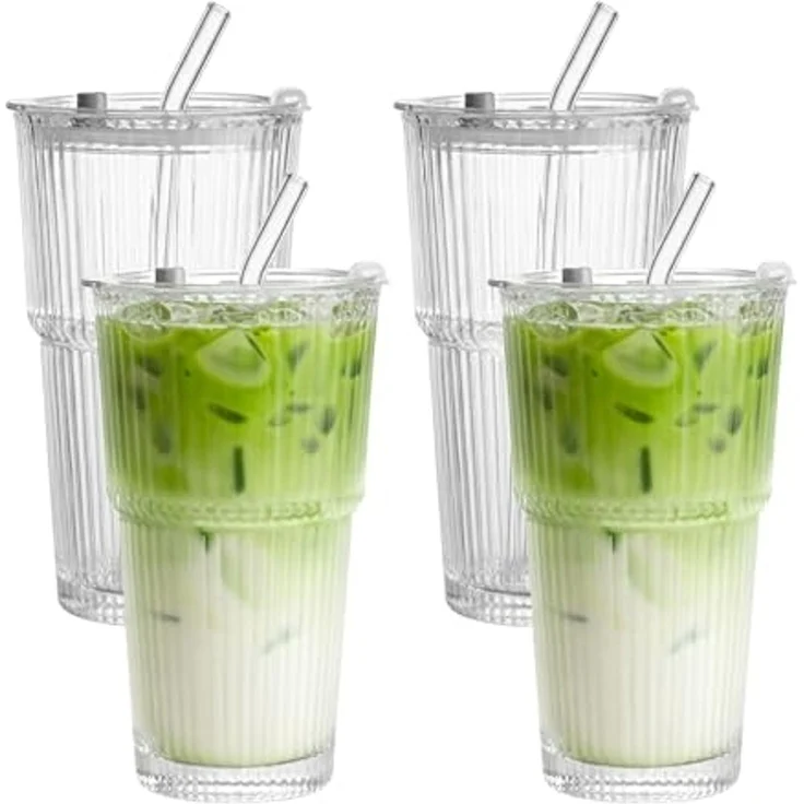 mixed24 Gläser-Set 4er Set Geriffelte Gläser 550ml mit Deckel inkl. Glashalm, ideal für Iced Matcha Latte, Latte Macchiato, Cocktails, Smoothies – Bild 1