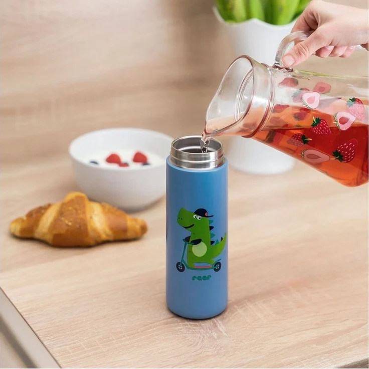 reer Kids Trinkhalmflasche -Trinkbecher für Babys und Kleinkinder - Auslaufsicher - mit verstecktem Strohhalm - Für den Übergang von der Babyflasche zum Becher - Perfektes Babyzubehör - Blau – Bild 3