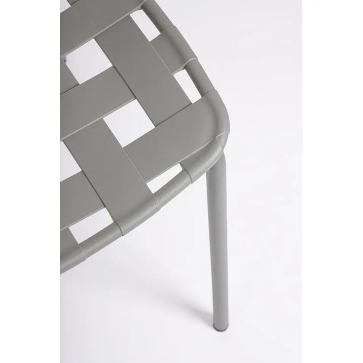 Gartenstuhl Clover 4er-Set aus Metall, modern, grau, stapelbar für deinen Außenbereich – Bild 6